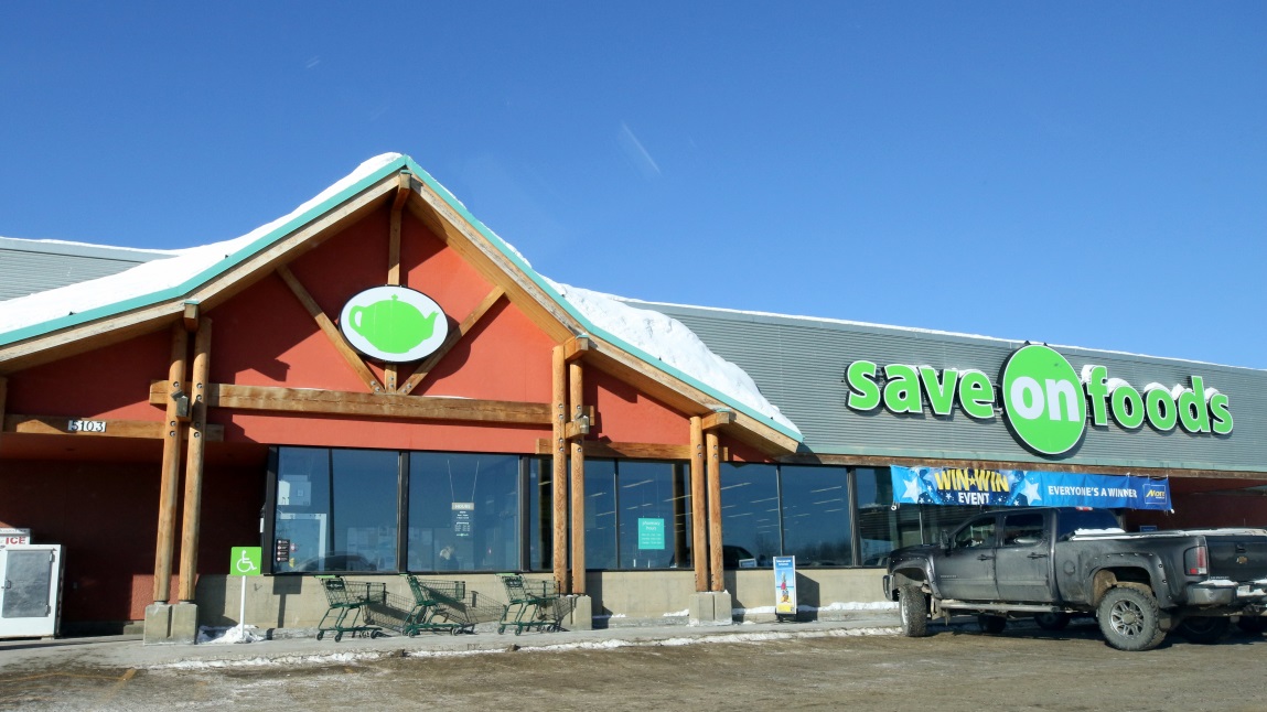 Grocery store in Fort Nelson