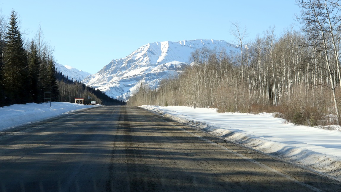Folded Mountains ahead