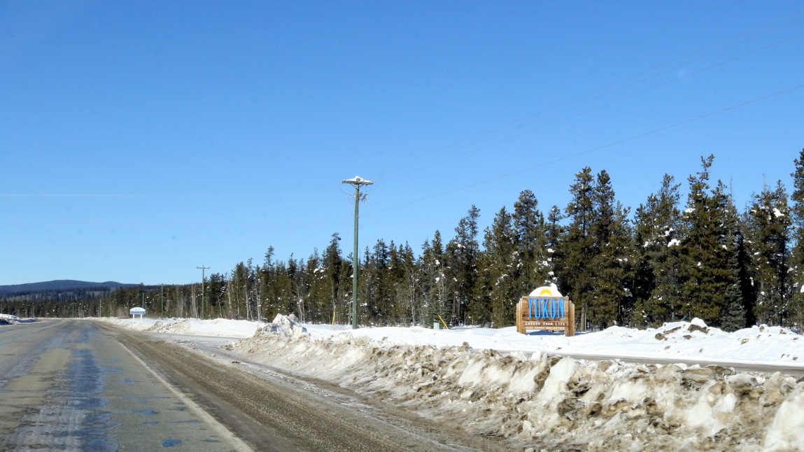 Final welcome to the Yukon sign