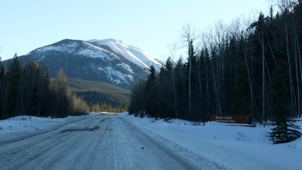 Boya Lake Provincial Park