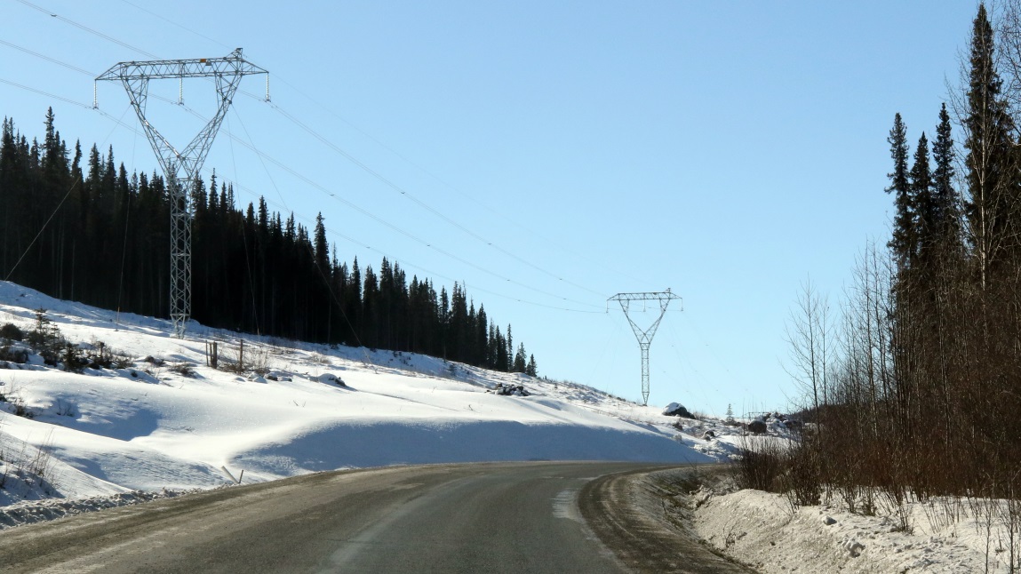Wire towers on the straightaway