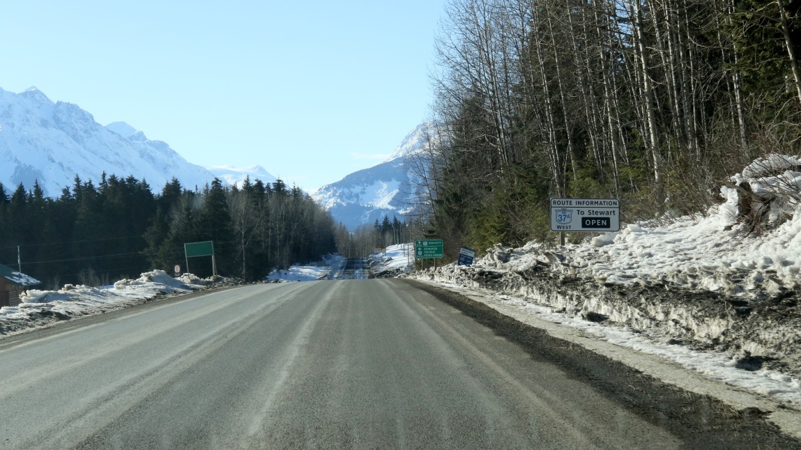 Beginning of Route 37A