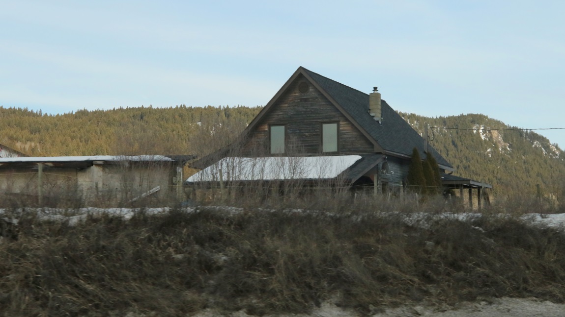 Old house ten miles South of Soda Creek