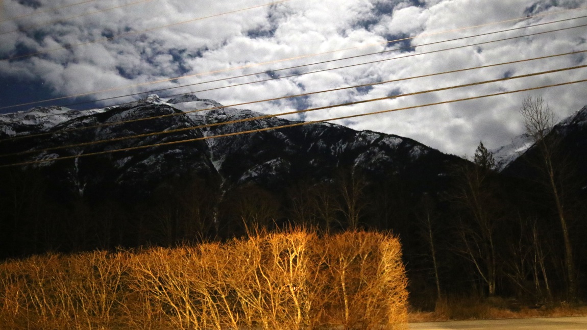 Night pictures at Bella Coola Mountain Lodge