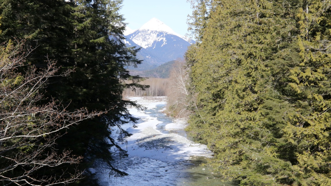 Glyph Peak over the Nusatsum River