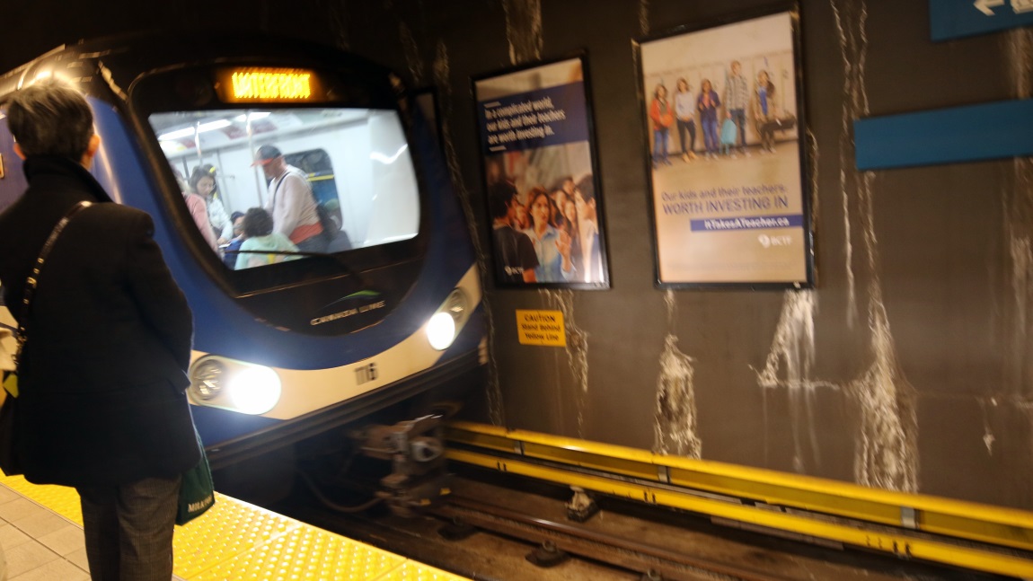 Canada Line train
