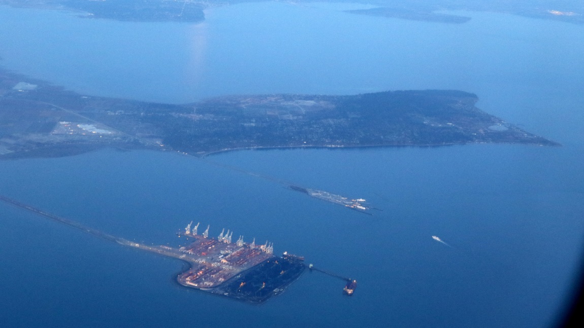 Roberts Bank Terminal 2 and Point Roberts