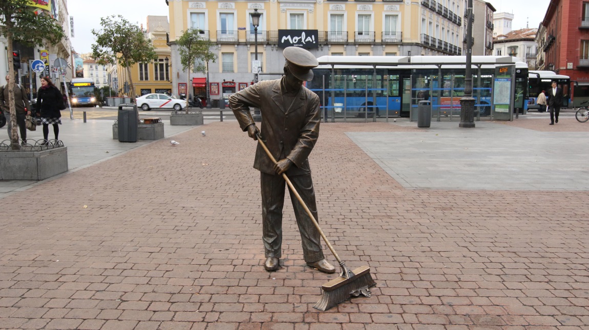 Sweeper by Flix Hernando Garca