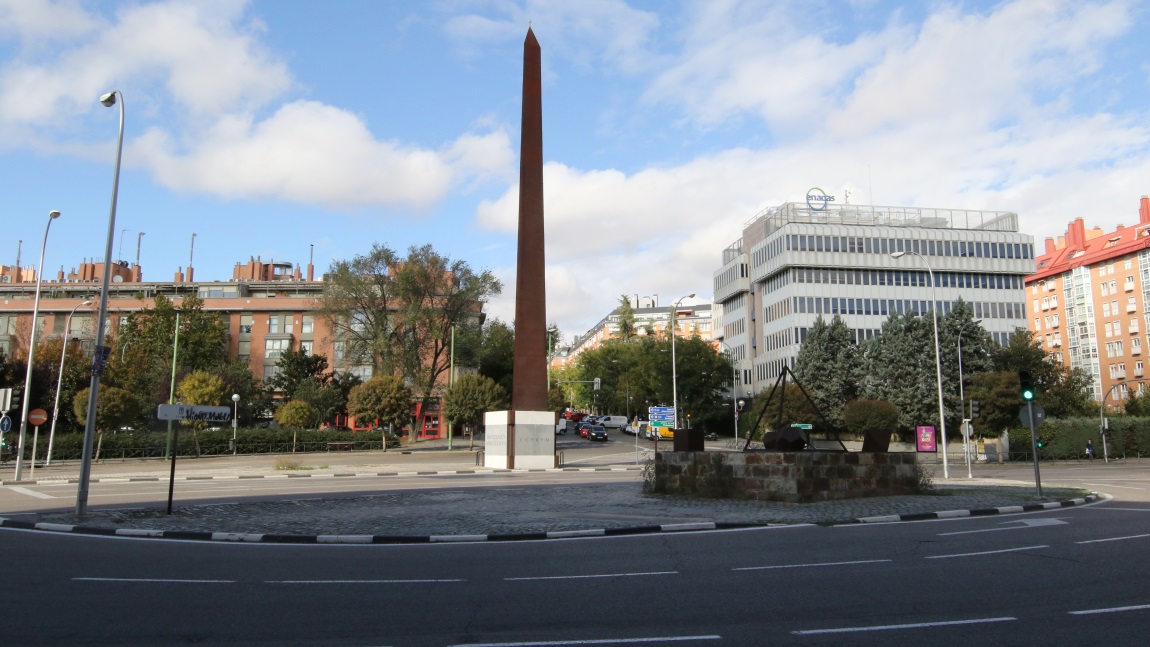 Glorieta de Pyramids