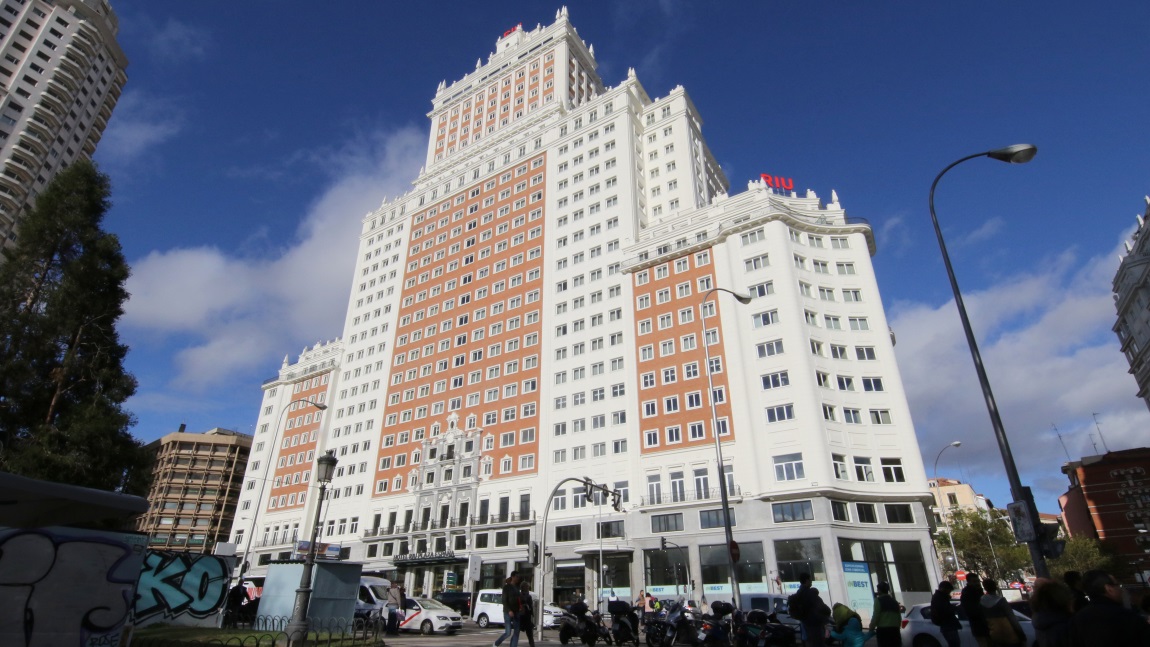 Edificio Espaa