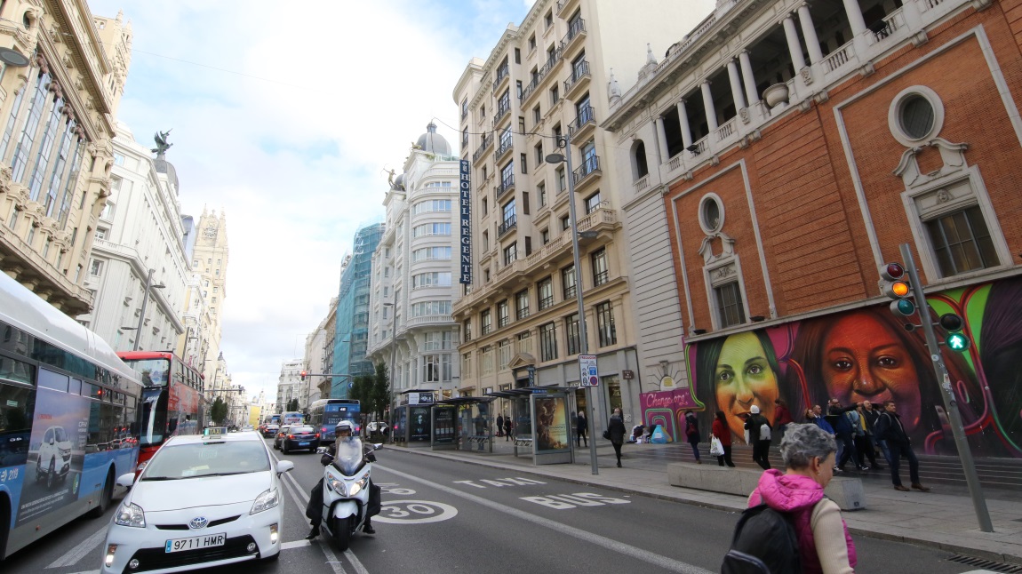 Calle de Mesonero Romanos
