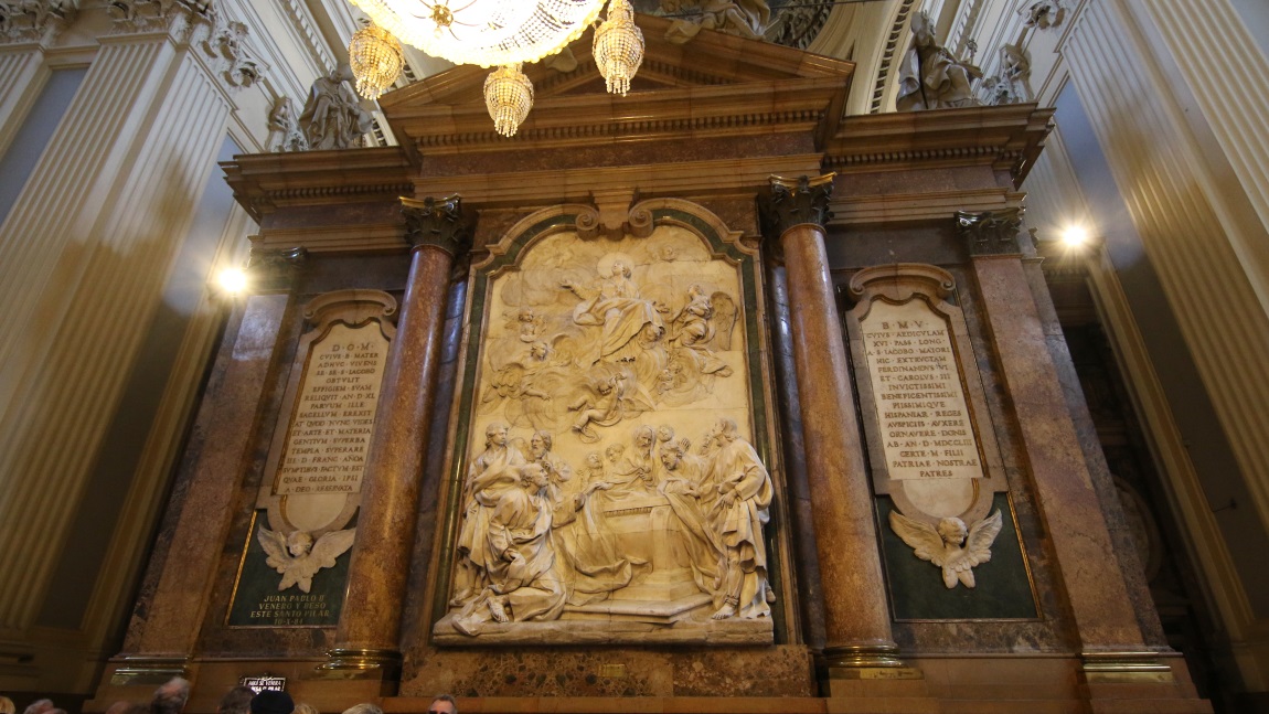 Inside the Baslica
