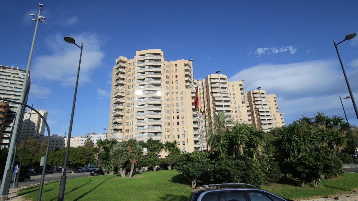 Apartamentos Torres de la Alameda