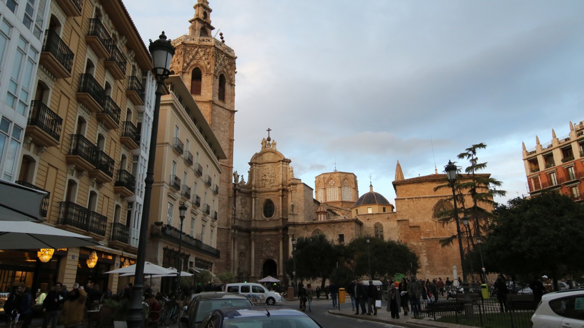 Plaza de la Reina