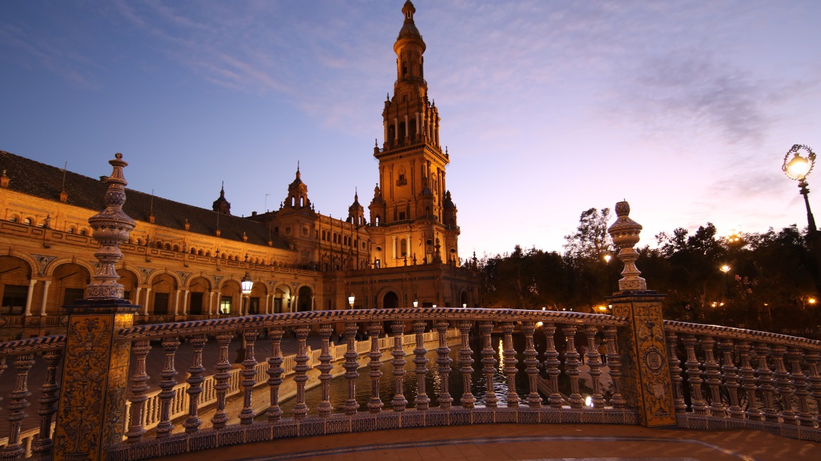 Plaza de Espaa in the evening