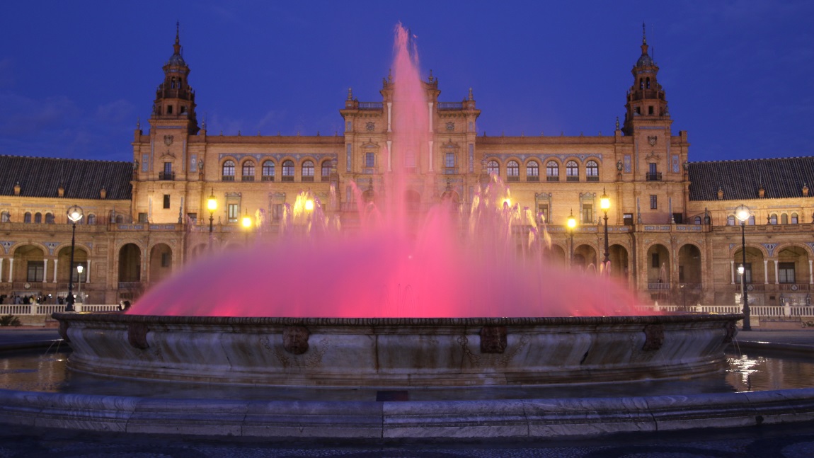 Color changing fountain