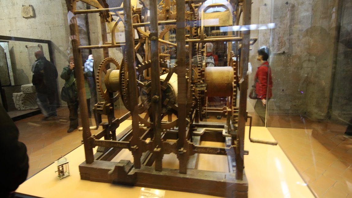 Clock mechanism