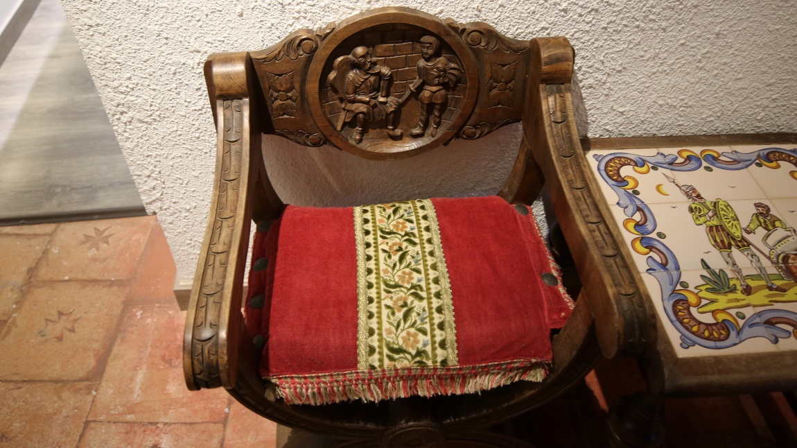 Nicely carved Don Quixote chair