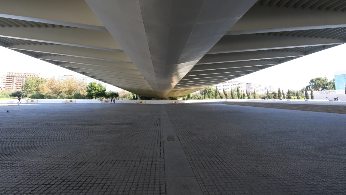Under Assut de l'Or Bridge