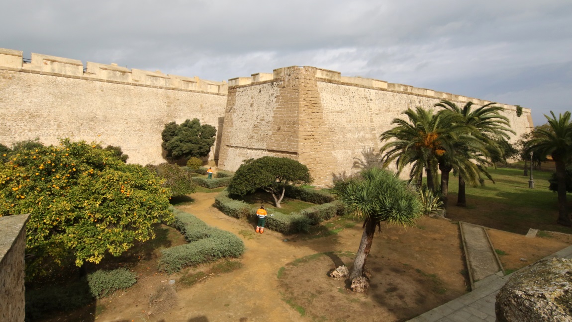 Fosos de Puertas de Tierra Park