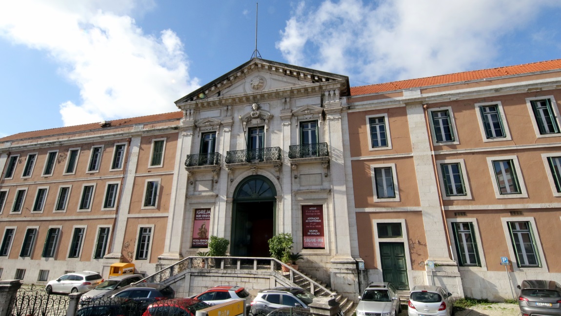 Social security building