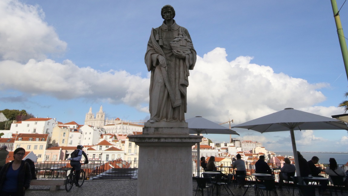 Statue of San Vincente