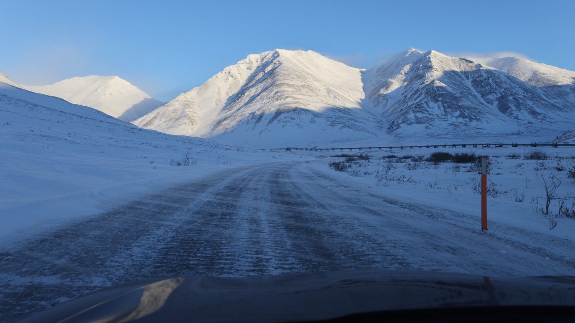 Approaching Atigun Pass