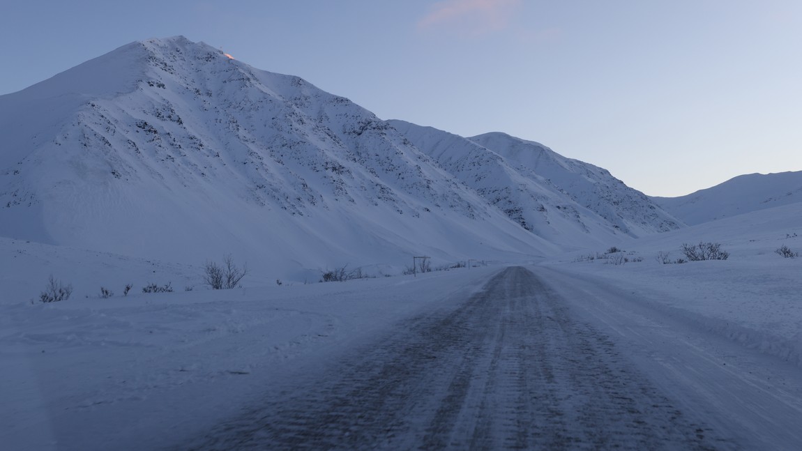 Heading toward Atigun Pass
