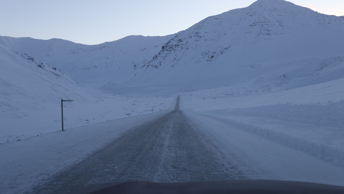 Heading toward Atigun Pass